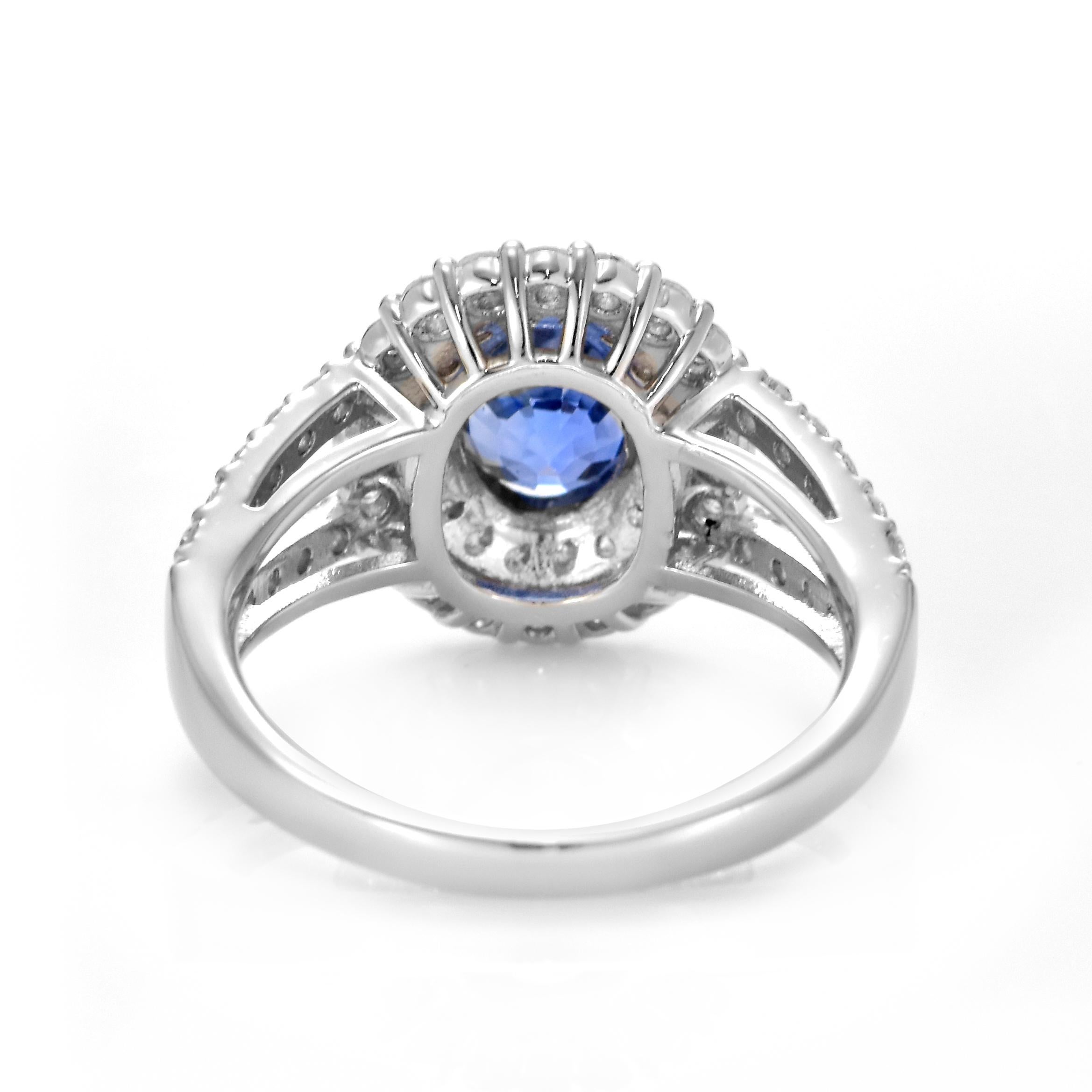 Women's GIA Certified 2.03 Carat Unheated Sapphire and Diamond Ring Made in Platinum For Sale