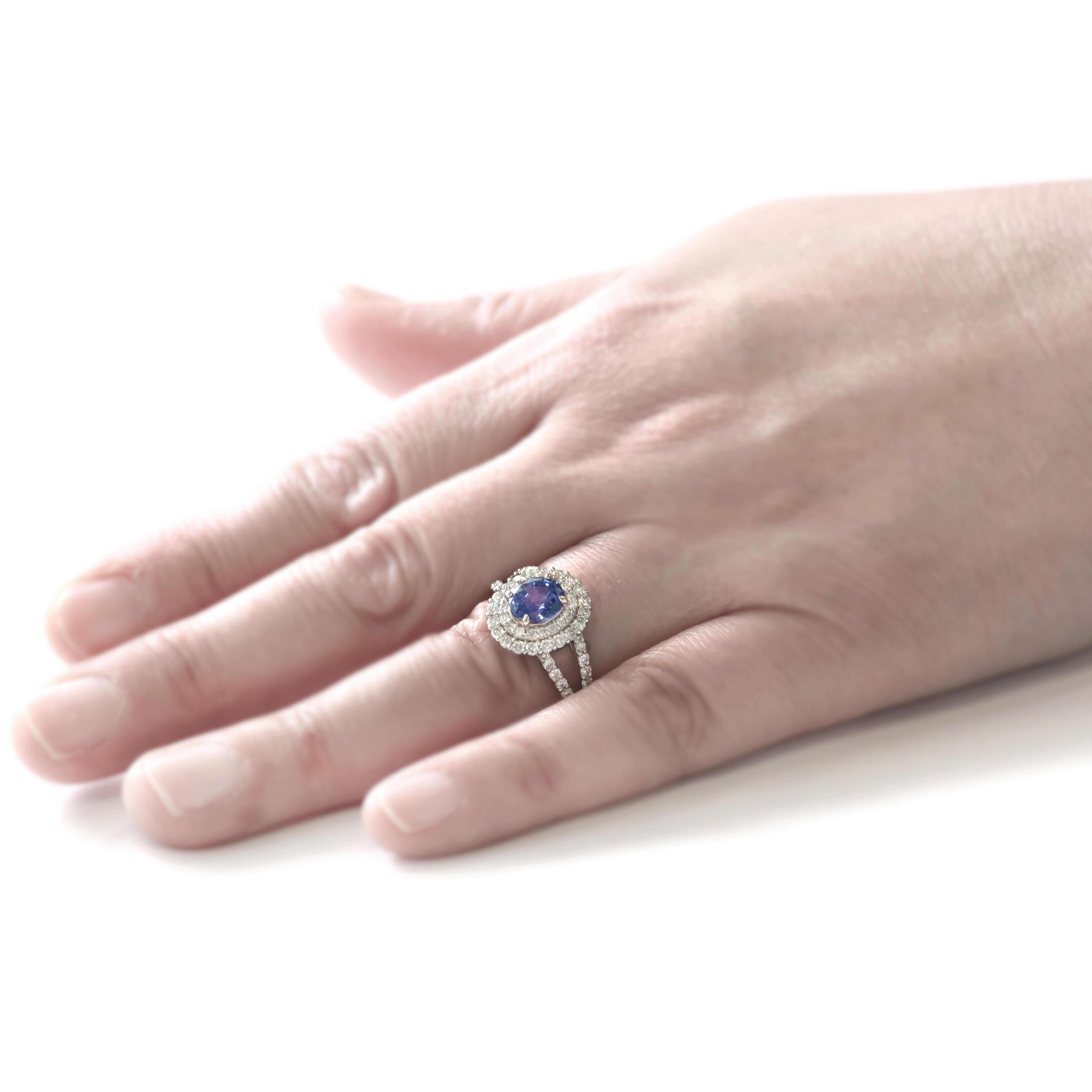 GIA Certified 2.03 Carat Unheated Sapphire and Diamond Ring Made in Platinum For Sale 1