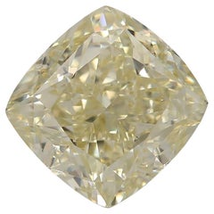Diamante certificado por el GIA de 2,04 quilates de color amarillo verdoso claro de fantasía y claridad VS1