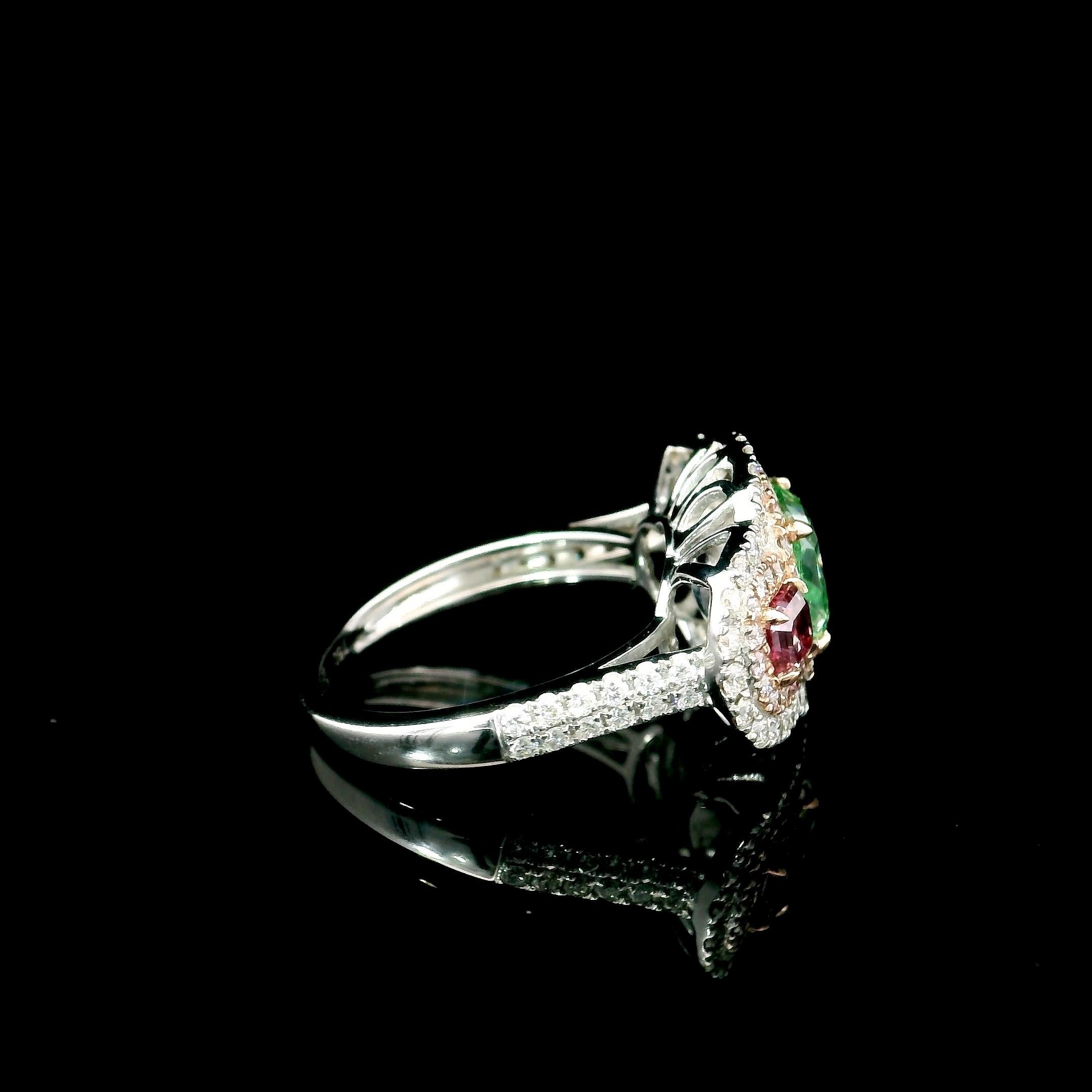 GIA Certified 2.04 Carat Fancy Light Greenish Yellow VS1 Clarity Diamond Ring 2