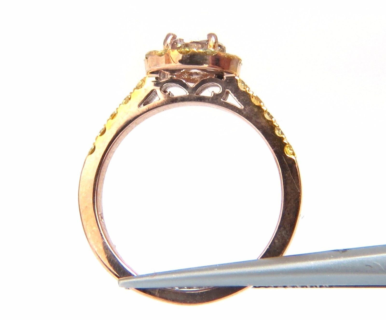 Pear Cut GIA Certified 2.04 Carat Fancy Pink Diamond Ring 18 Karat For Sale