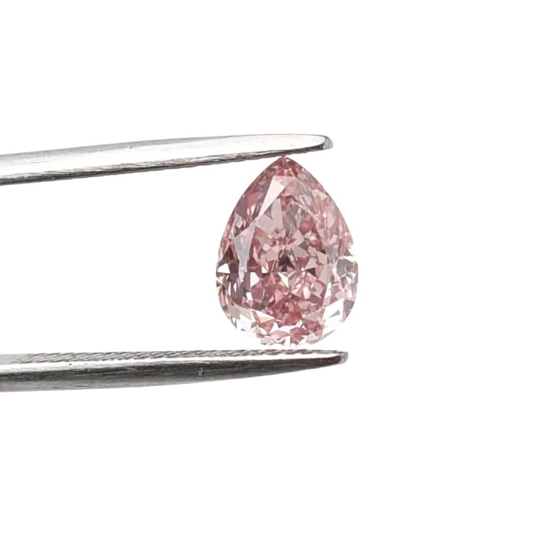 GIA Certified 2,04 Carati HPHT VS1 Pear Brilliante Cut Pink Diamond Naturale In condizioni Nuovo in vendita a New York, NY