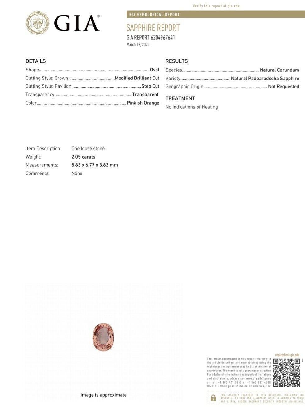 Cluster Halo Classique Certifié GIA 2.05ct. Bague en saphir rose naturel Padparascha. Rapport : 6204967641 Taille ovale : 8,82 x 6,77 x 3,82mm Pureté (VS), Transparent Couleur orange rosé 1,10ct. Côté diamants ronds naturels de couleur G, pureté