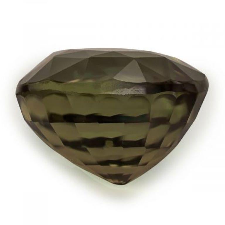 GIA Certified Natural Alexandrite 2.06 Carats In New Condition For Sale In Los Angeles, CA