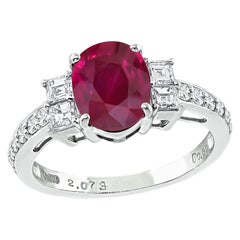 Bague de fiançailles certifiée GIA 2.07ct No Heat Ruby 0.59ct Diamond
