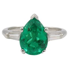 GIA Certified 2.08 Carat Natural Columbian Emerald & Diamond Platinum Ring