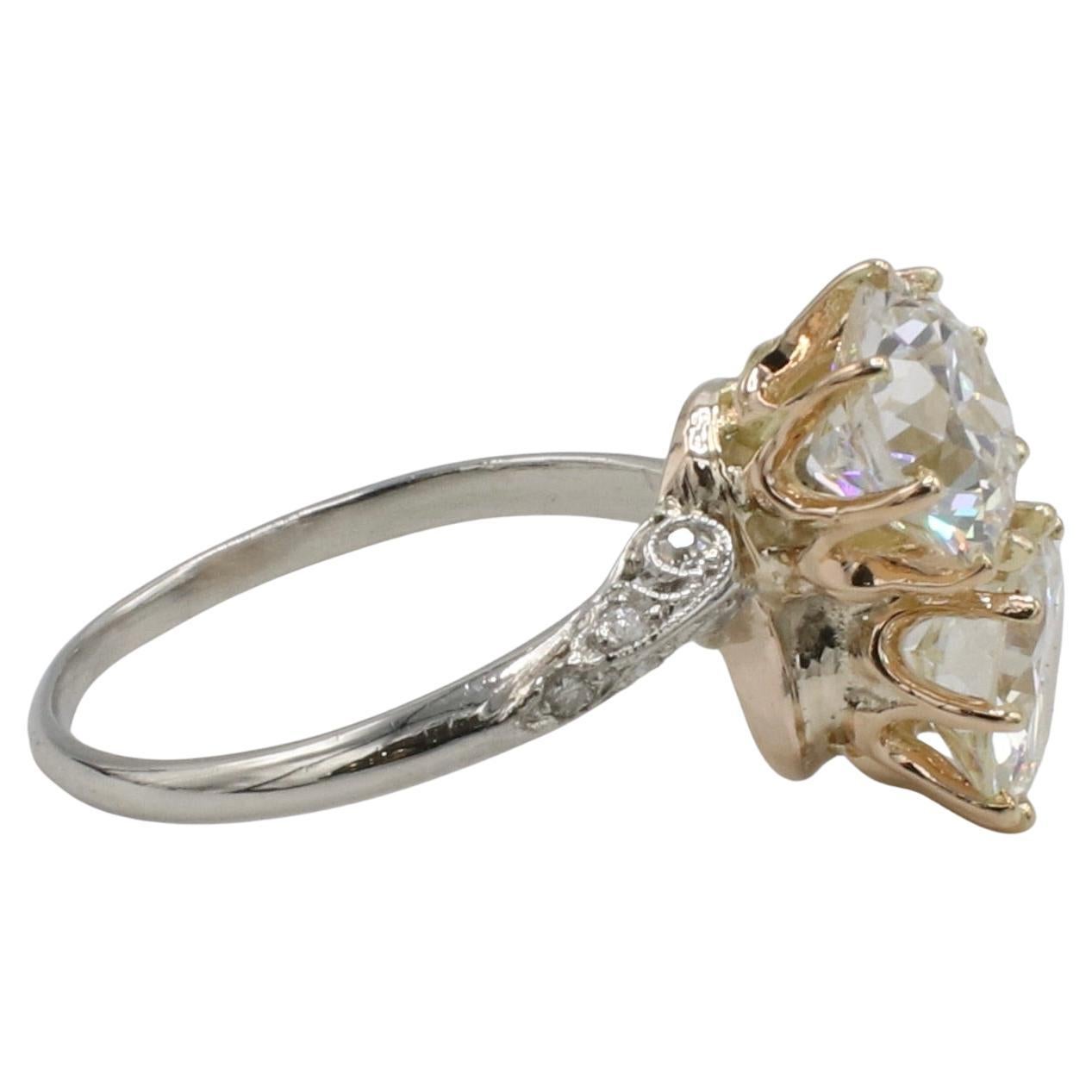 Old European Cut GIA Certified 2.08 Carat Natural Two-Diamond Circular Toi et Moi Art Deco Ring