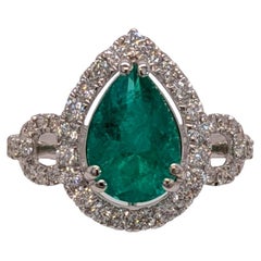 GIA Certified 2.08cts Anillo de Diamante Esmeralda Colombiana en Oro de 14K  Pera 10x8mm