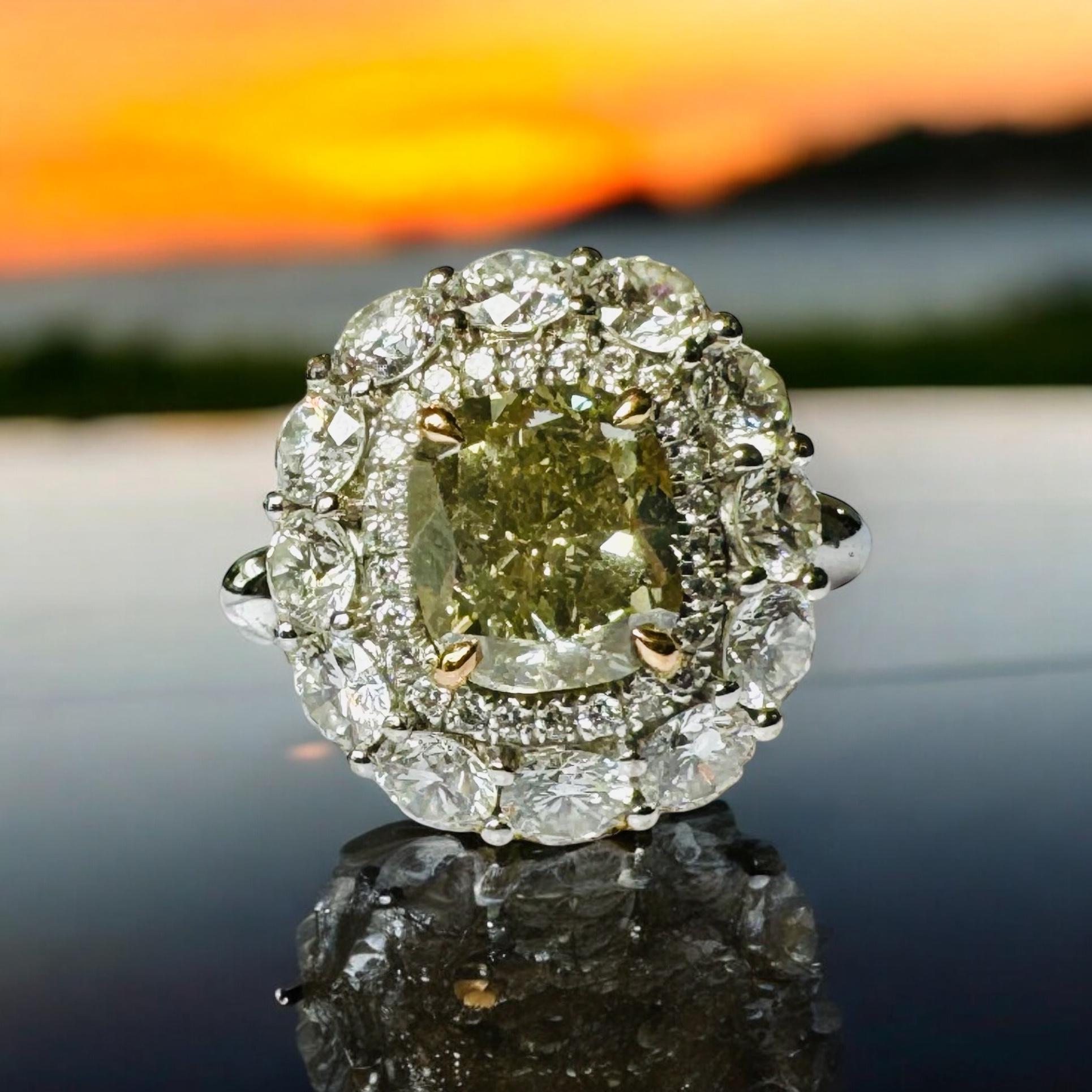 Cushion Cut GIA Certified 2.09 Carat Green Diamond Dress Ring For Sale