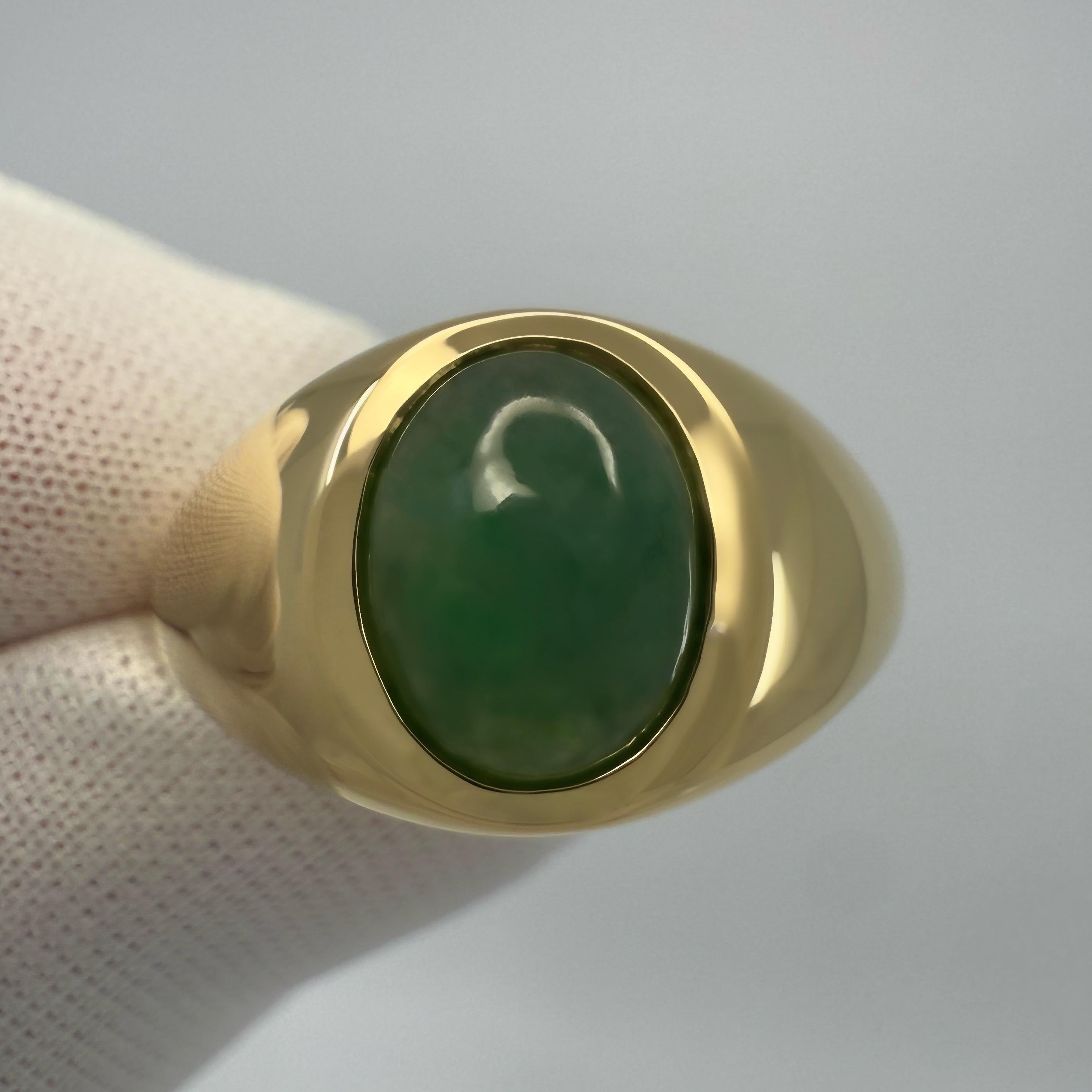 Taglio ovale Anello con sigillo in oro giallo 18k certificato GIA 2,09ct giadeite di grado A verde ovale in vendita