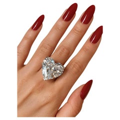 Anillo de diamantes en forma de corazón de 21 quilates con certificado GIA D VS1