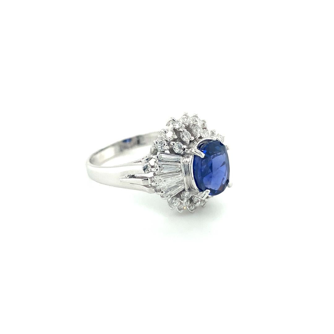 Women's GIA Certified 2.10 No heat Blue Sapphire Diamond Ring For Sale