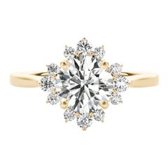 GIA Certified 2,11 Carat Round Halo Flower Cluster Anello con diamanti in oro giallo 18K