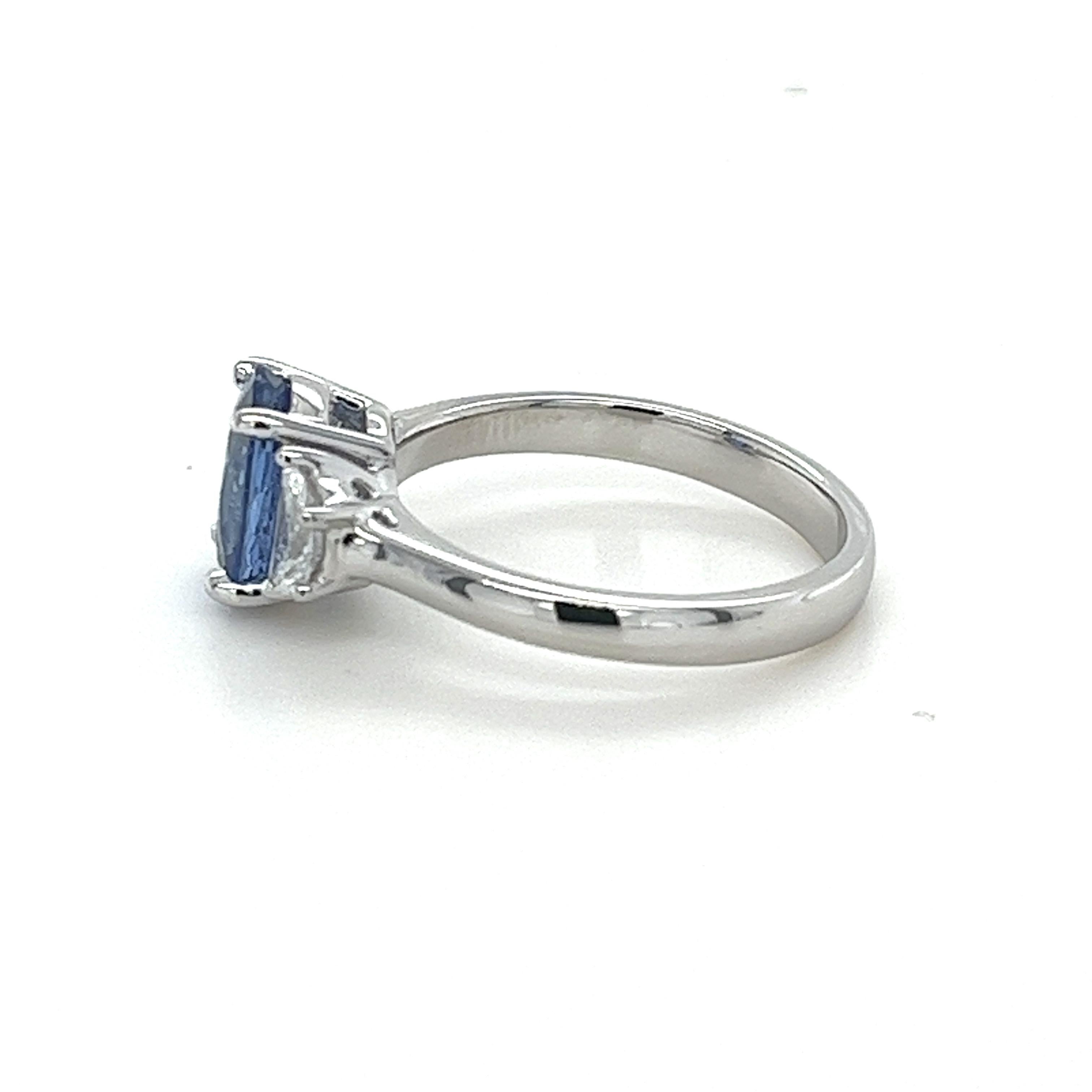 Modern GIA Certified 2.12 Carat Ceylon Sapphire & Diamond Ring in Platinum For Sale