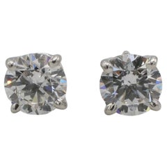 Pendientes de diamantes naturales redondos de cuatro garras con certificado GIA de 2,12 quilates F SI2