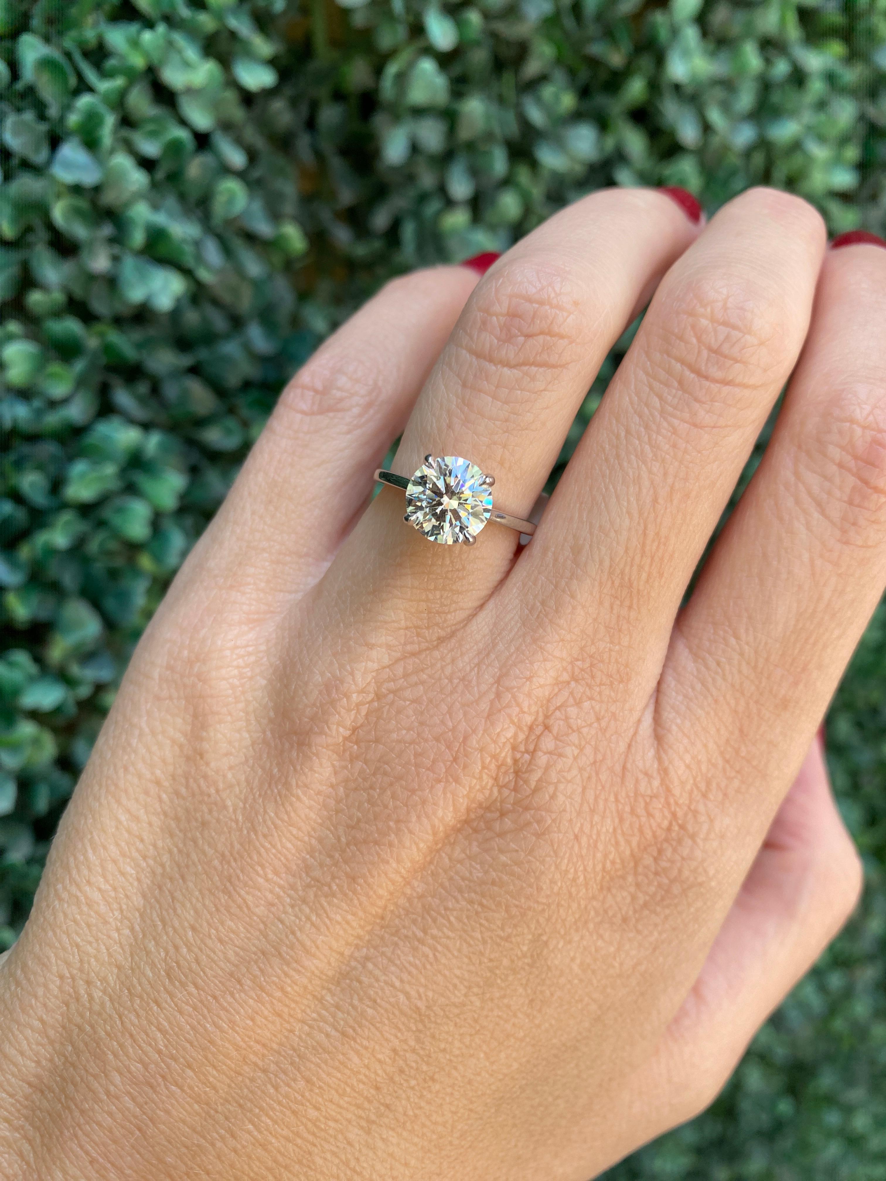 GIA-zertifizierter 2.12 Karat natürlicher runder Brillant-Diamant-Verlobungsring 12