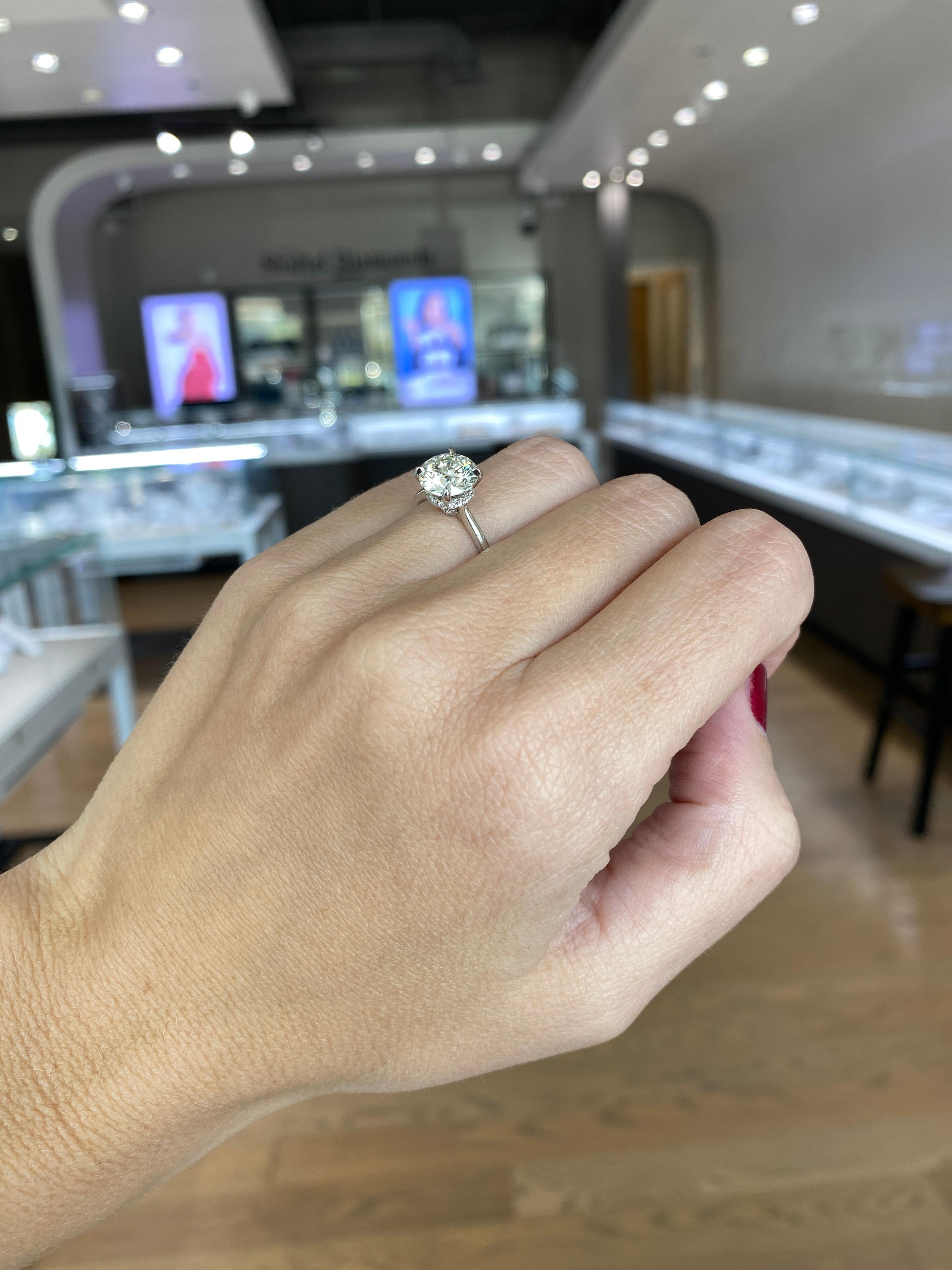 GIA-zertifizierter 2.12 Karat natürlicher runder Brillant-Diamant-Verlobungsring 2