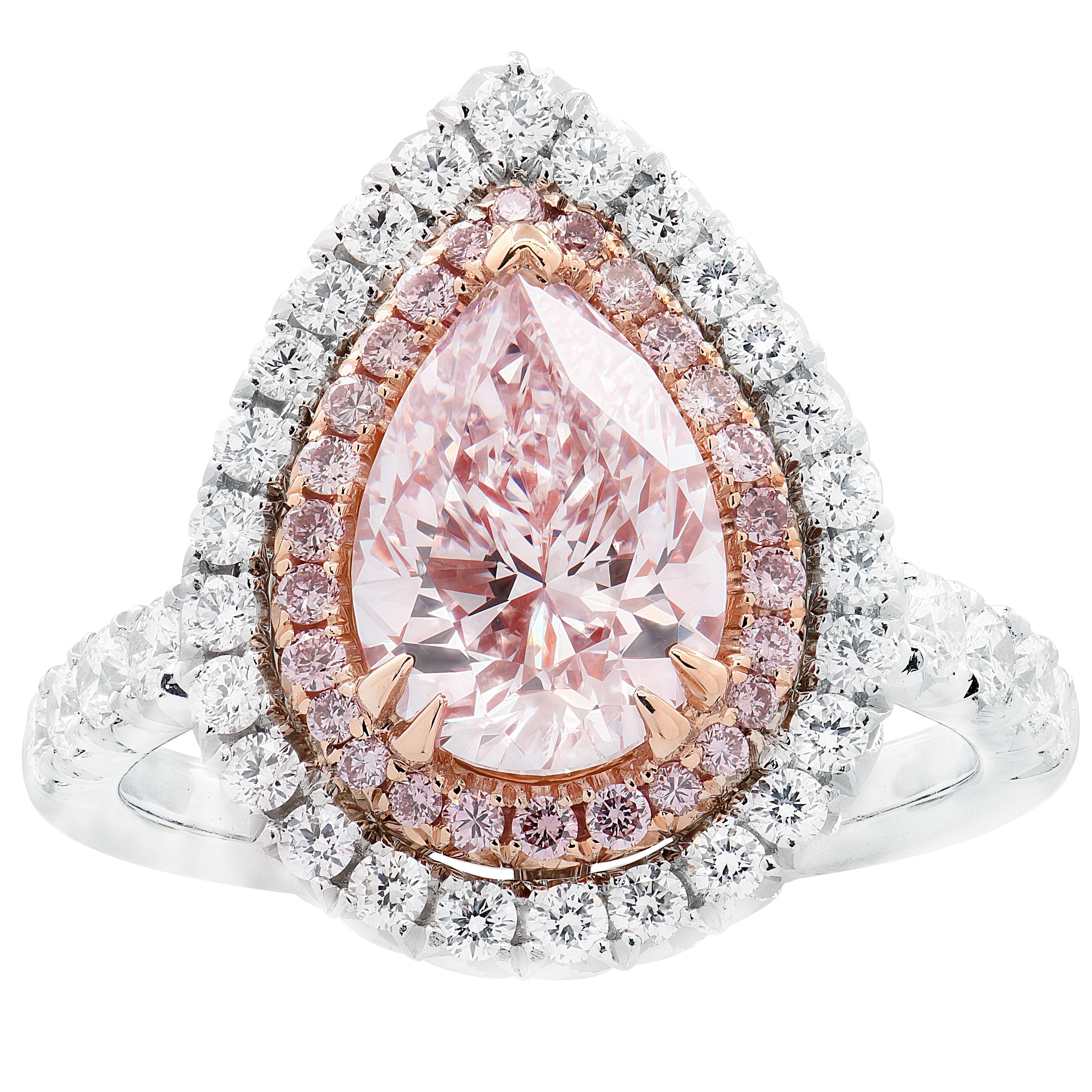 Taille poire Bague en diamant rose de 2,12 ct certifiée GIA en vente