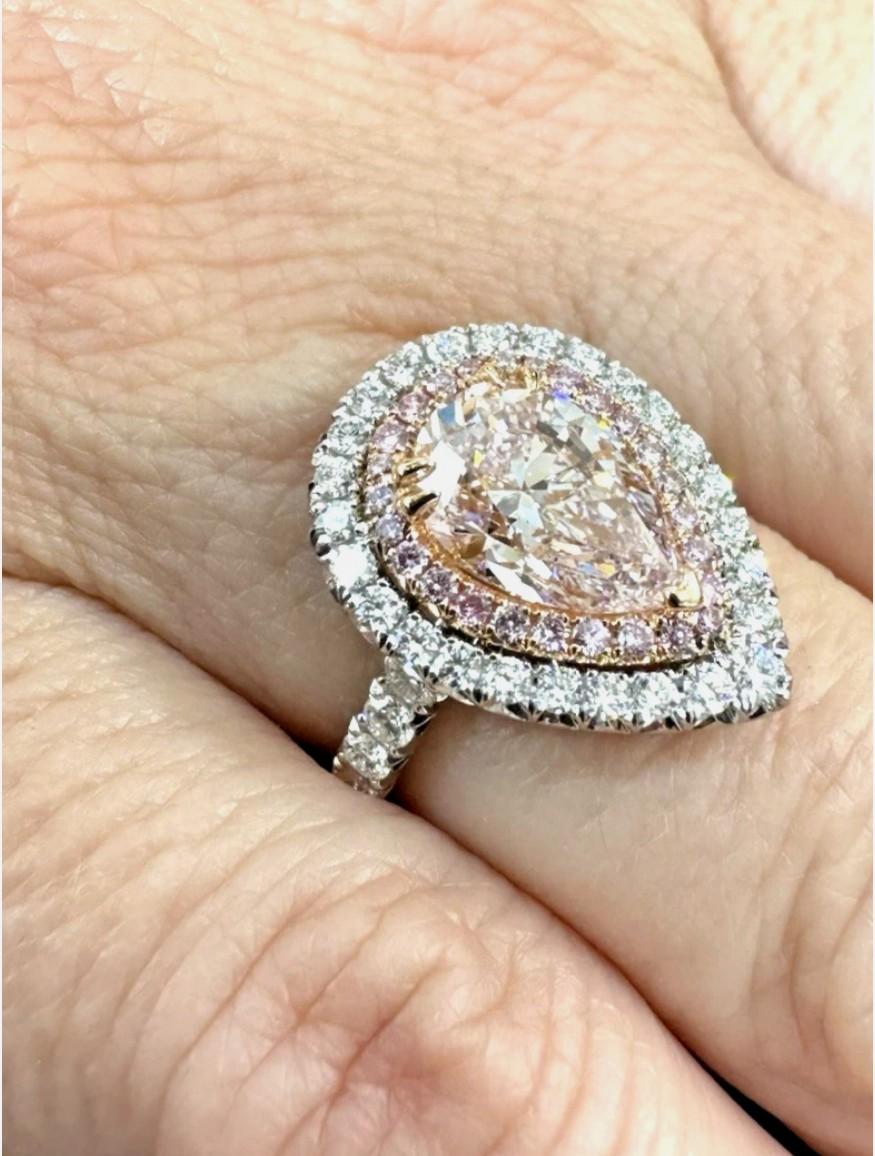 Bague en diamant rose de 2,12 ct certifiée GIA Pour femmes en vente