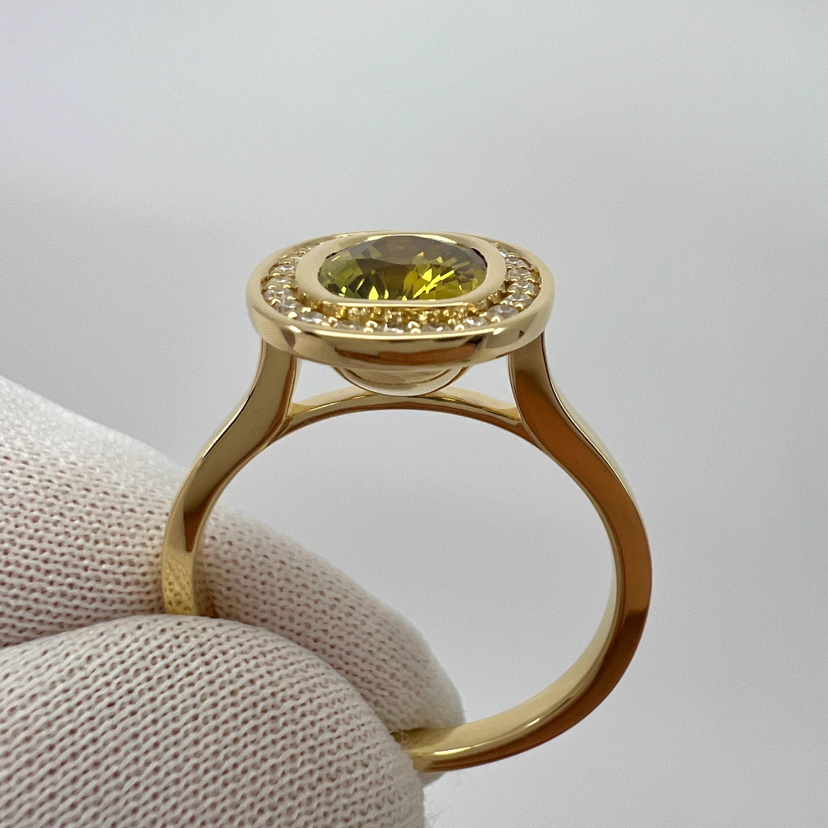 GIA Certified 2.12ct Untreated Yellow Sapphire Diamond 18k Yellow Gold Halo Ring For Sale 3