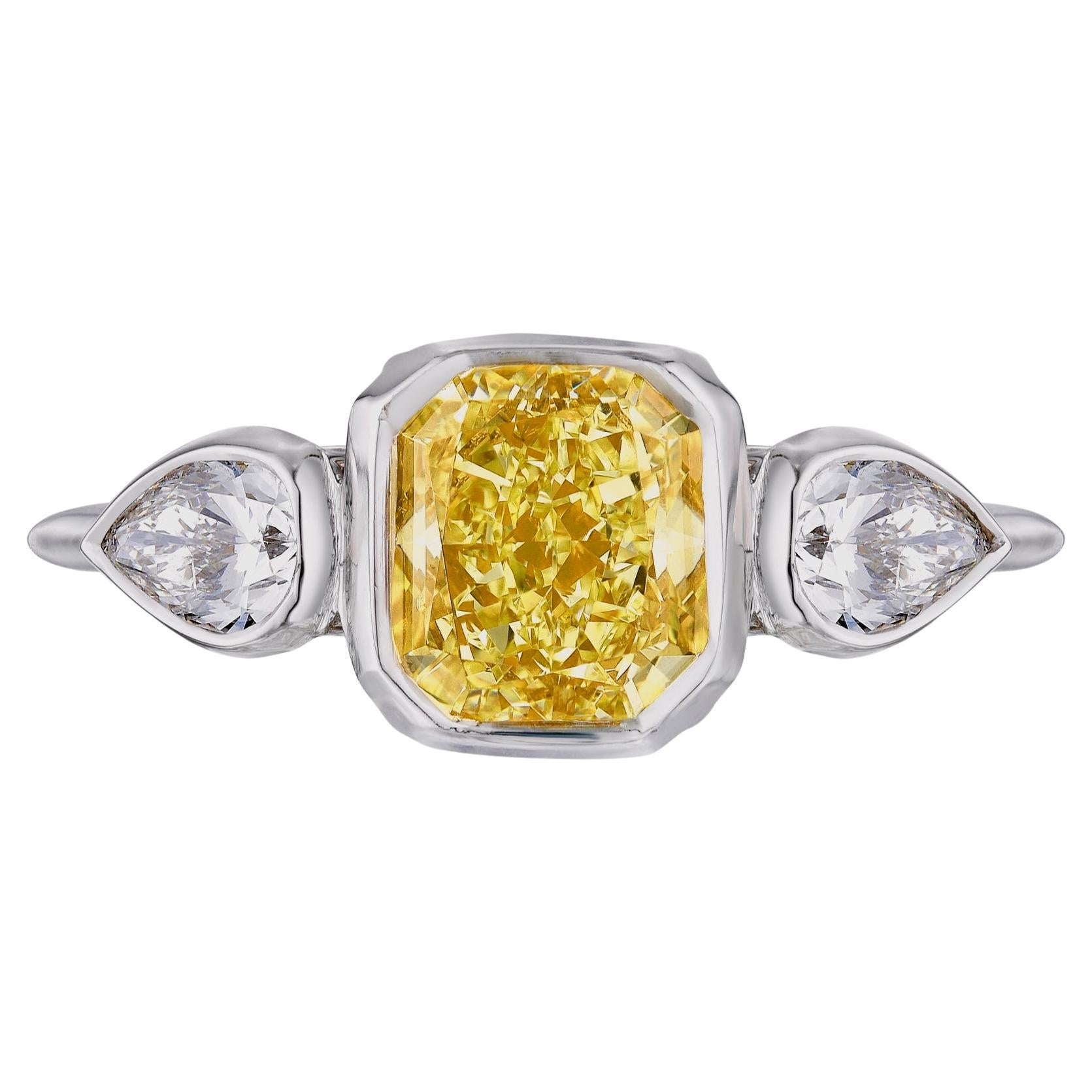 GIA Certified 1.63 Ct Radiant Fancy Light Yellow Diamond Engagement Ring For Sale
