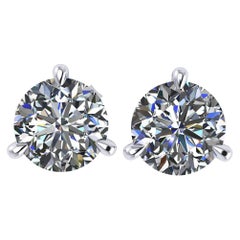Clous de Martini en platine de 2,14 carats de couleur D et de pureté VVS2-VS2 certifiés par le GIA
