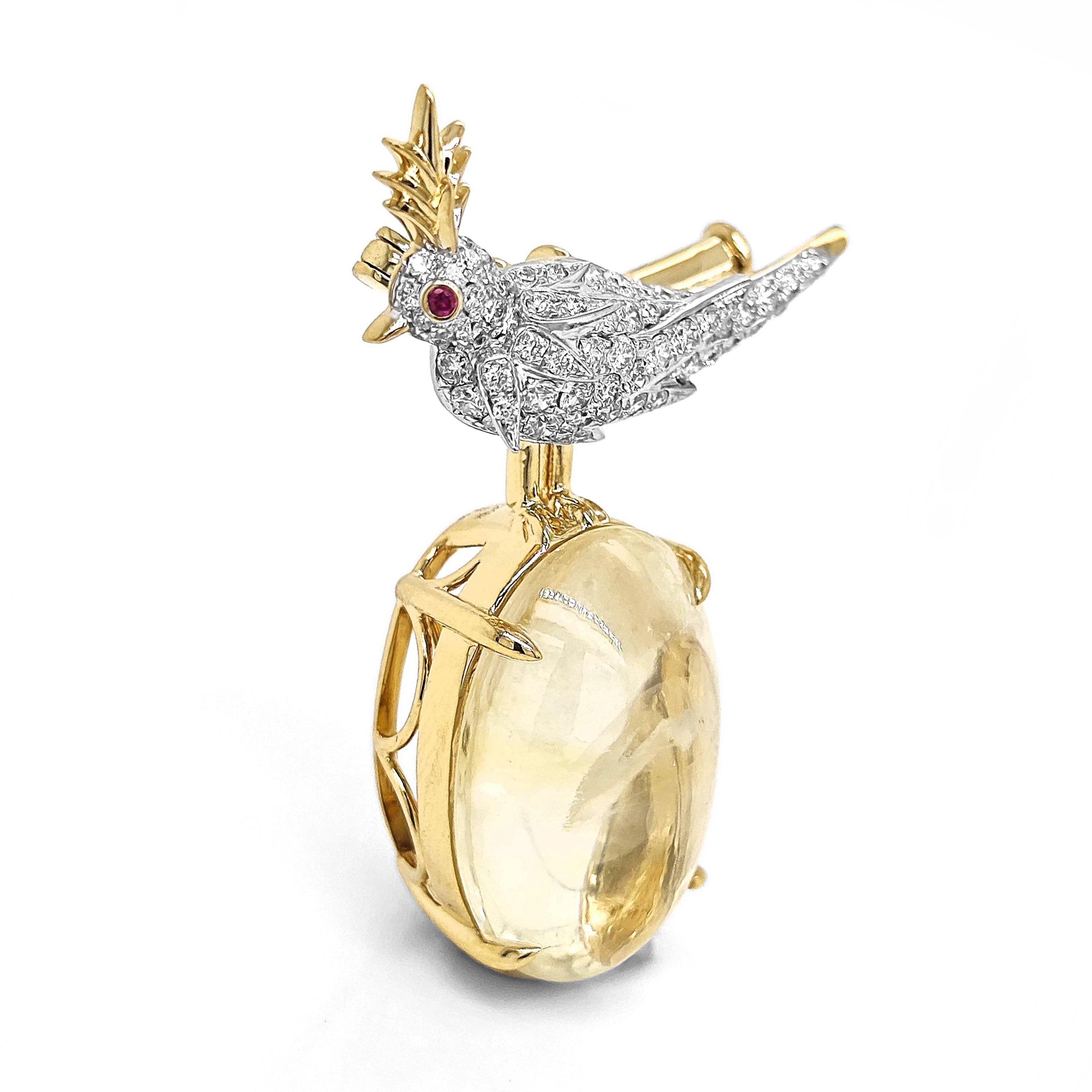 Ciondolo in oro giallo con zaffiro e diamante bianco certificato GIA da 21,41 carati In condizioni Nuovo in vendita a New York, NY