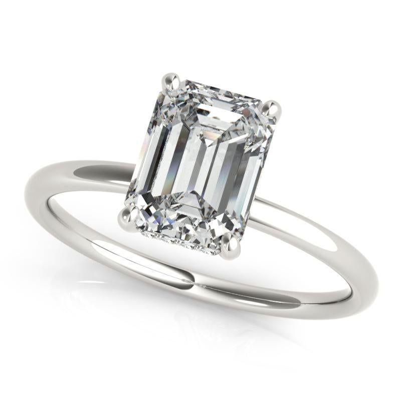 Taglio smeraldo Anello con diamante solitario a forma di aureola nascosta da 2,15 carati certificato GIA in vendita