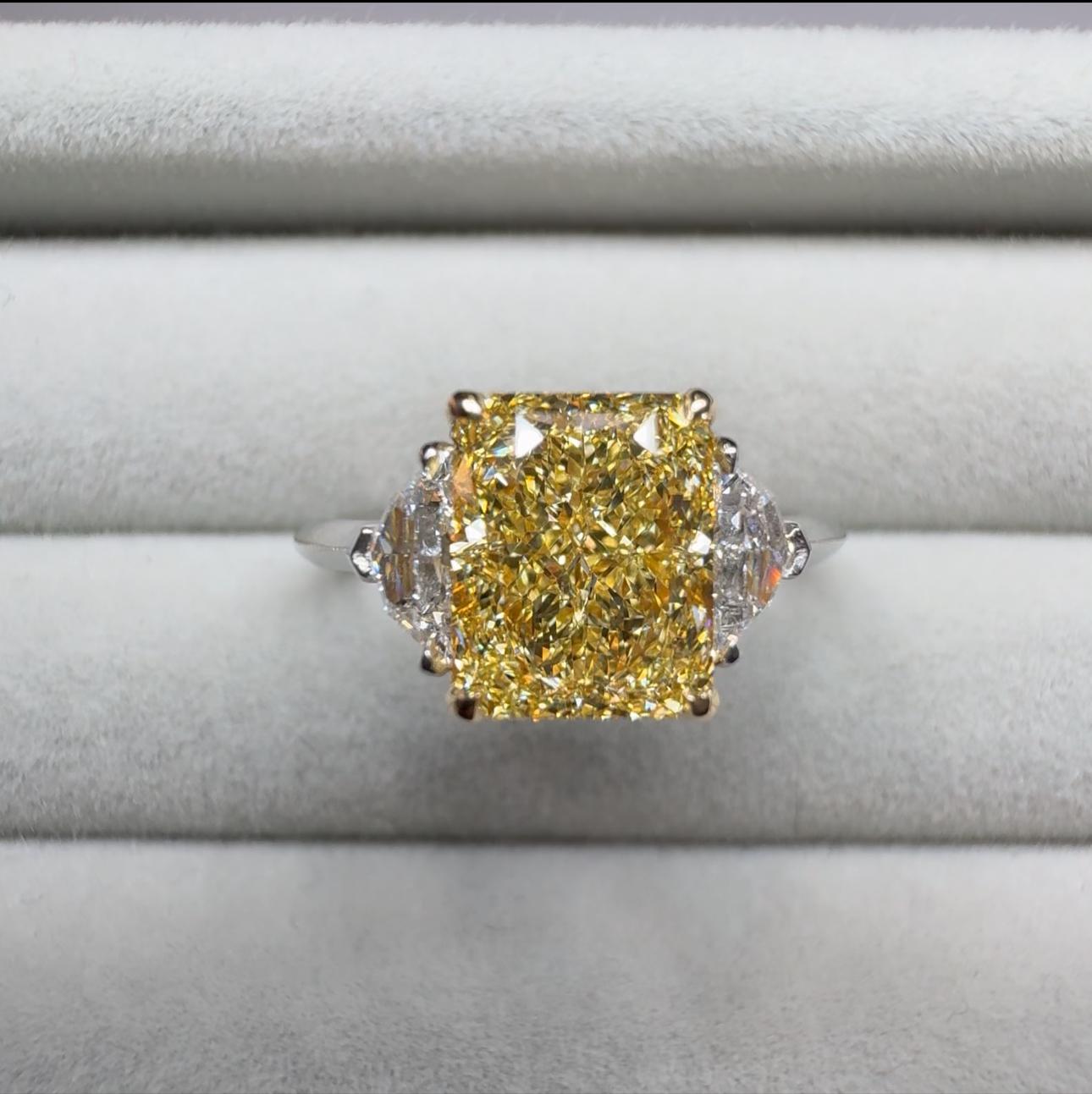 GIA Certified 2.16 Radiant Cut Fancy Yellow Diamond 3 Stone Ring For Sale 1