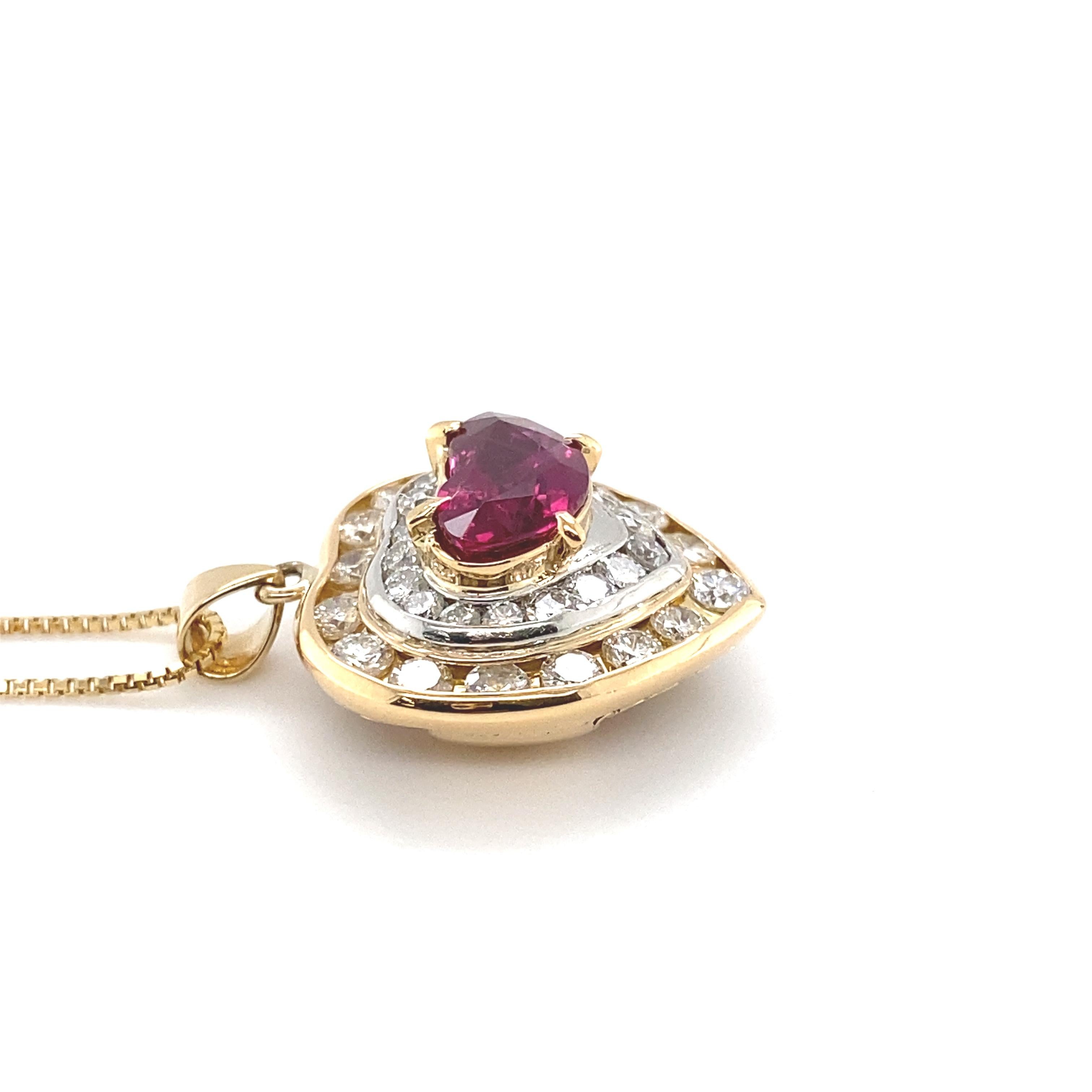 Modern GIA Certified 2.17 Carat Natural Siam Ruby and Diamond Pendant Set in 18K Gold For Sale