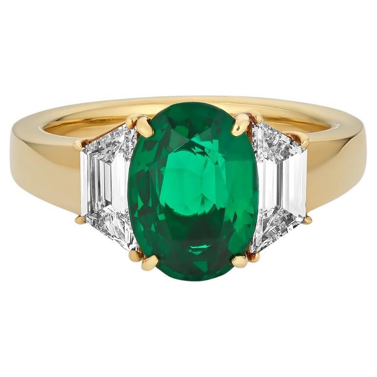 GIA Certified 2.17 Carat “No-oil” Emerald Ring with Eye Clean Clarity For Sale