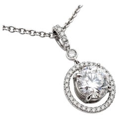 GIA Certified 2.18 CT Dancing Diamond Halo Pendant Collier en or blanc 18K
