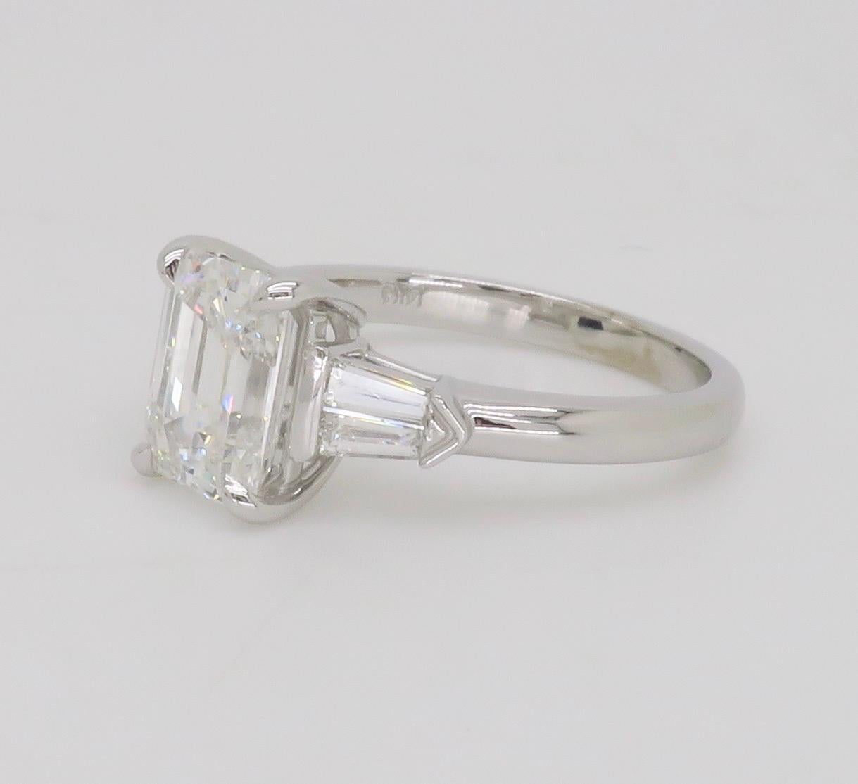 GIA Certified 2.19CTW Emerald Cut Diamond Engagement Ring For Sale 8