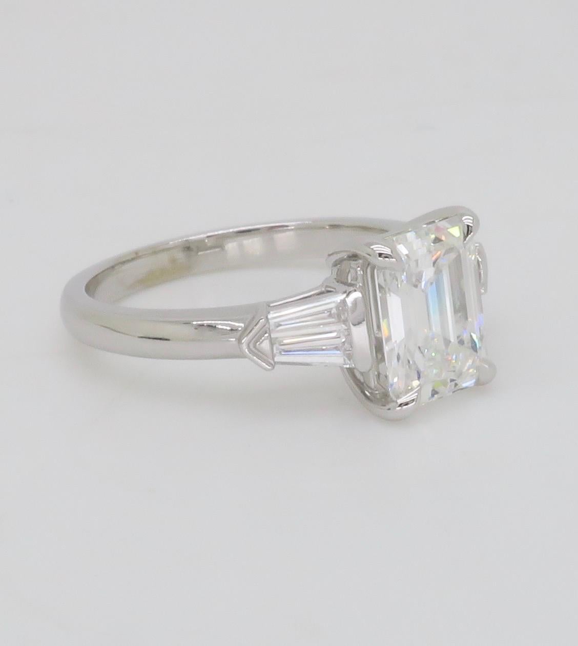 GIA Certified 2.19CTW Emerald Cut Diamond Engagement Ring For Sale 11