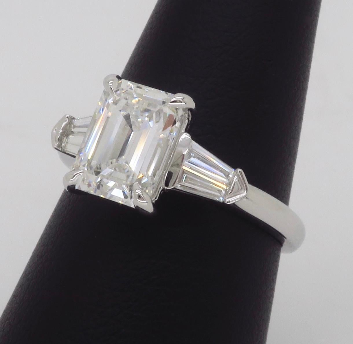GIA Certified 2.19CTW Emerald Cut Diamond Engagement Ring For Sale 3