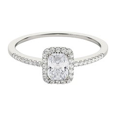 Bague à diamants certifiée GIA de 2.20 carats en forme de halo rayonnant et de panier filigrané