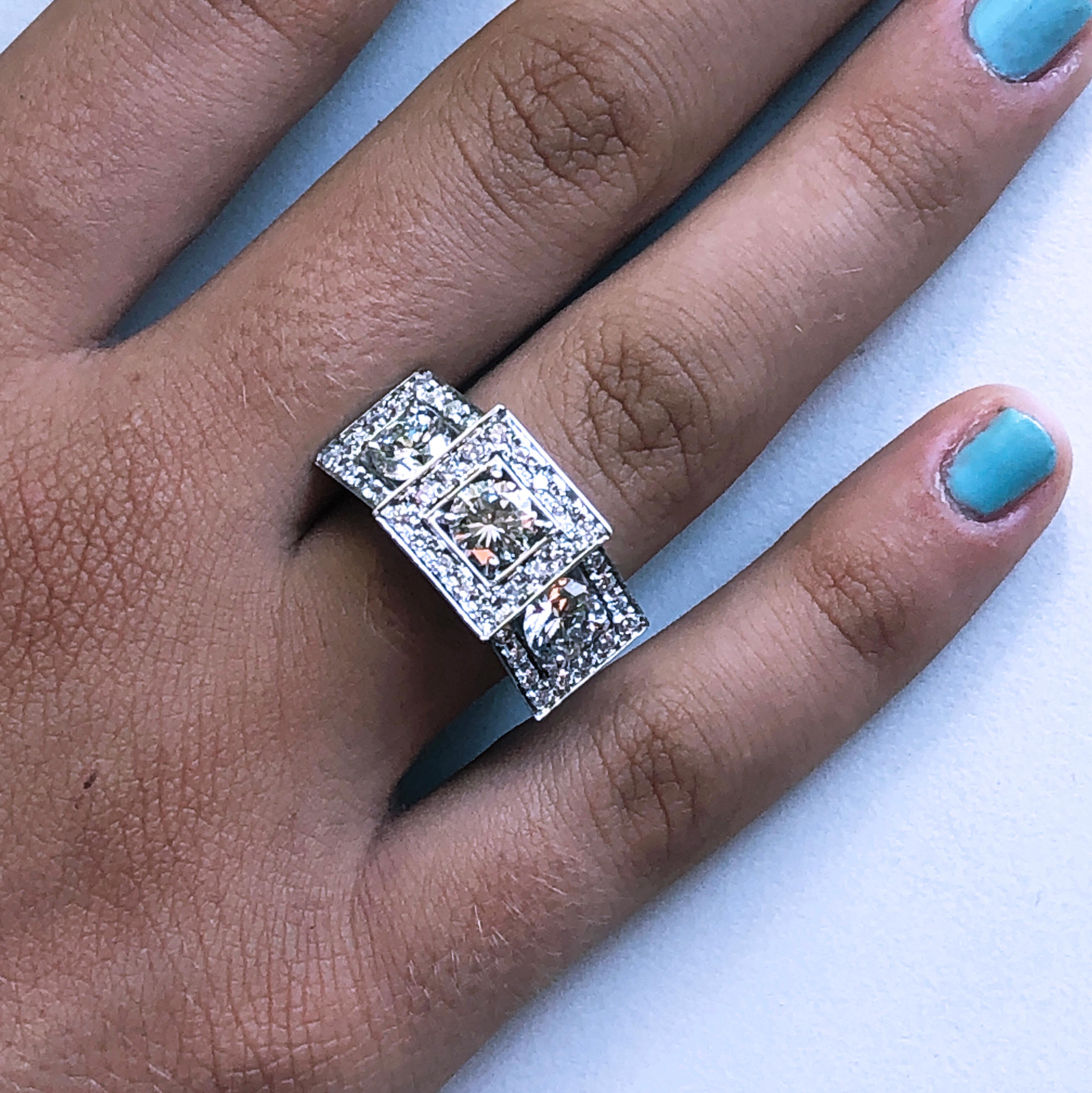 Berca GIA Certified 2.20Kt White Diamond Three-Stone White Diamond Setting Ring For Sale 2