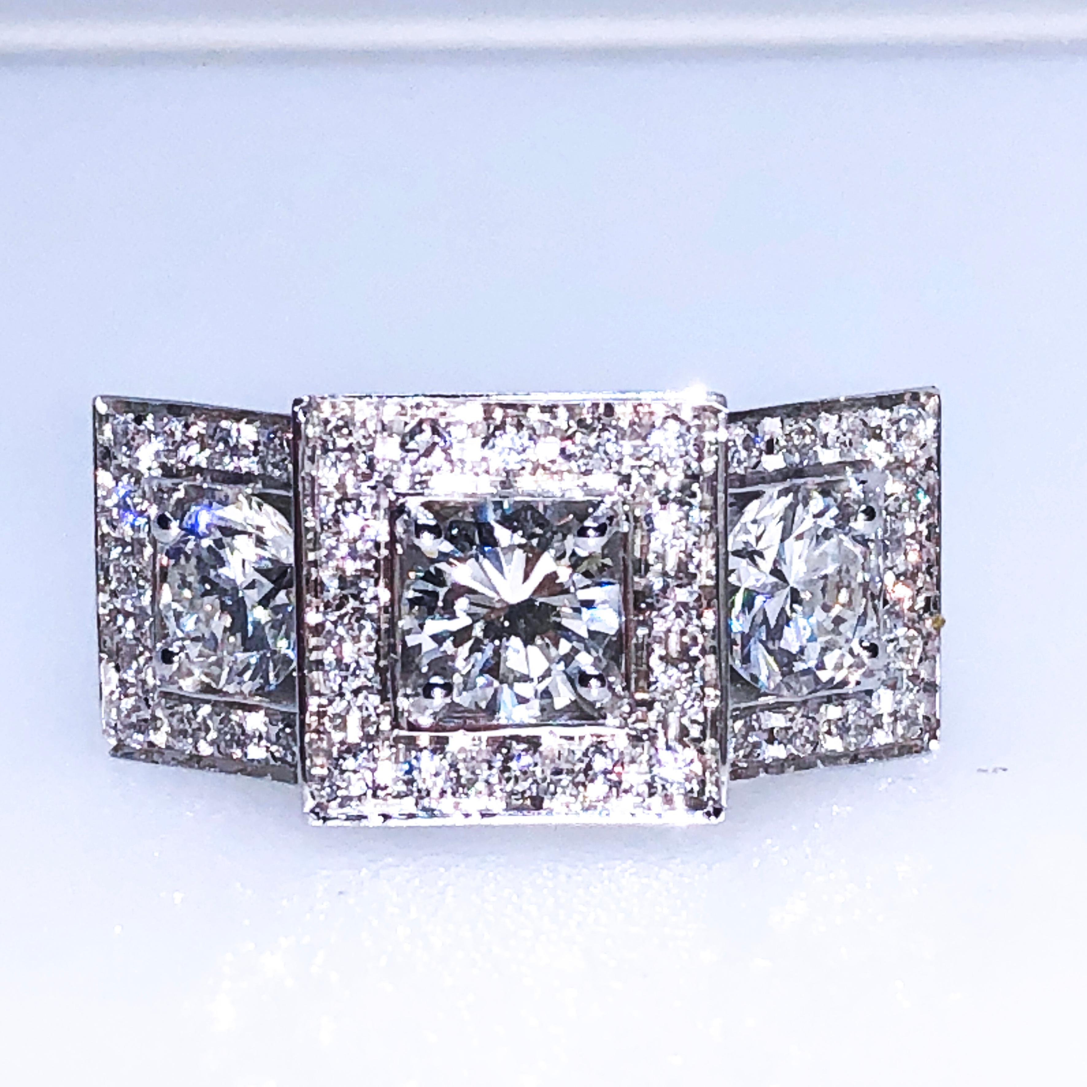 Round Cut Berca GIA Certified 2.20Kt White Diamond Three-Stone White Diamond Setting Ring For Sale
