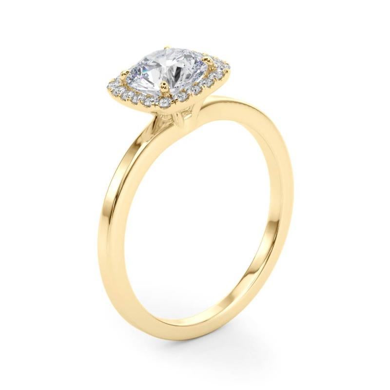 GIA zertifiziert 2,21 Karat Cushion Halo Runde 18K Gelbgold Diamantring im Angebot 1