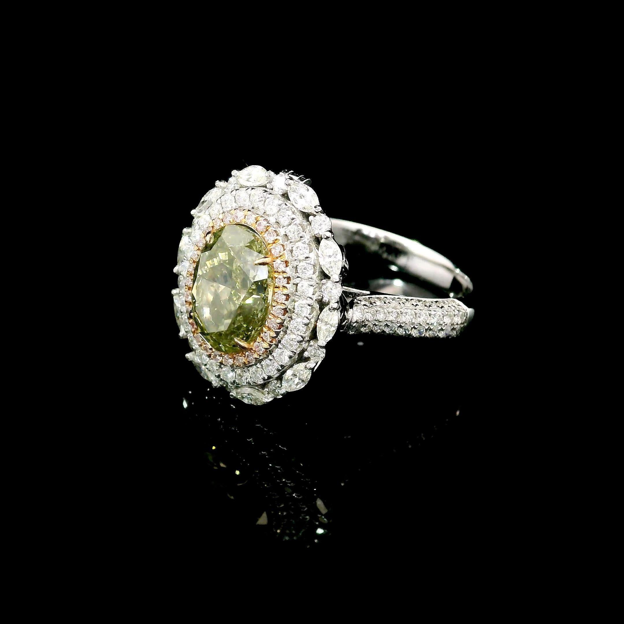 GIA Certified 2.21 Carat Fancy Grayish Yellowish Green SI2 Clarity Diamond Ring In New Condition For Sale In บางรัก, TH