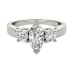 GIA Certified 2,21 Carati Marquise Three-Stone Anniversary Diamond Ring