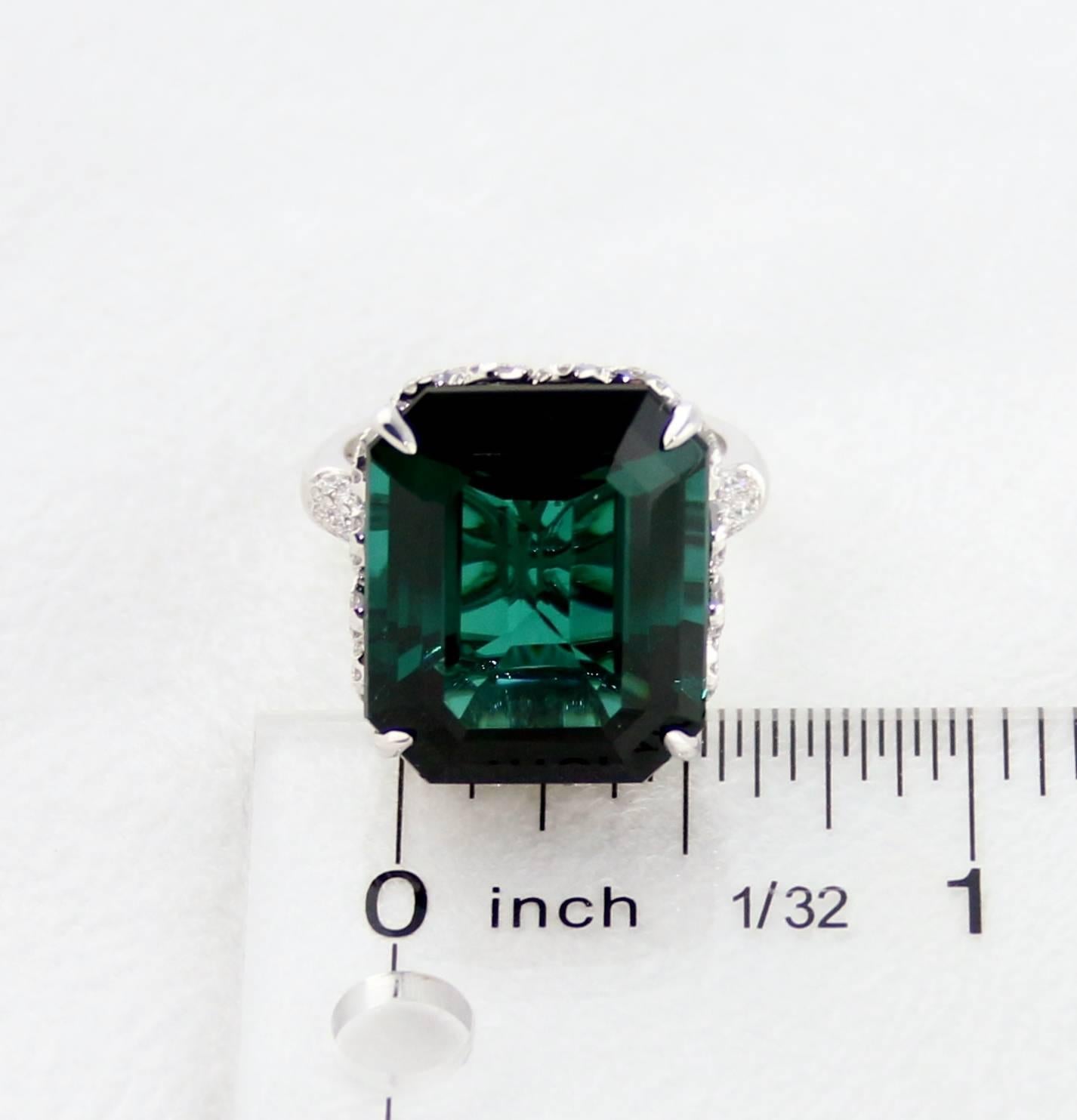 GIA Certified 22.17 Carat Dark Bluish Green Tourmaline and Diamond Gold Ring For Sale 1