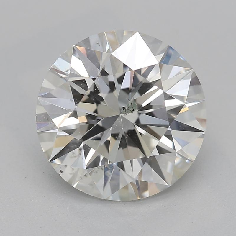 Dieser in New York handgefertigte Diamantring mit einem fesselnden runden Mittelstein von 2,22 ist wunderschön in Platin gefasst. Der GIA-zertifizierte Diamant verfügt über einen exquisiten I- und SI2-Wert, der eine außergewöhnliche Brillanz und