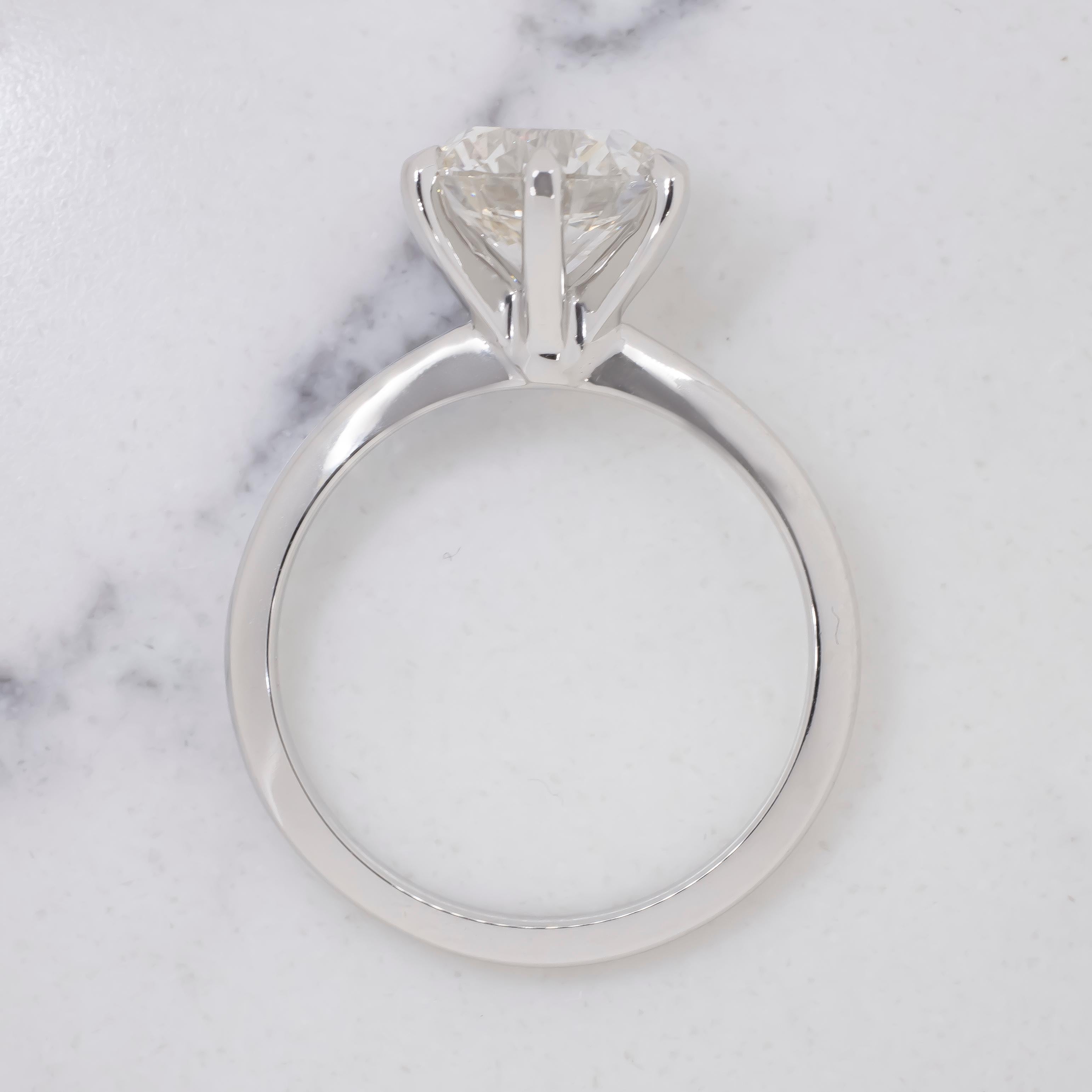 Elegant Platinum Solitaire Engagement Ring with a 2.23 Carat Round Brilliant Diamond by Antinori Di Sanpietro

Antinori Di Sanpietro is delighted to unveil this timeless platinum solitaire engagement ring, a testament to enduring love and impeccable