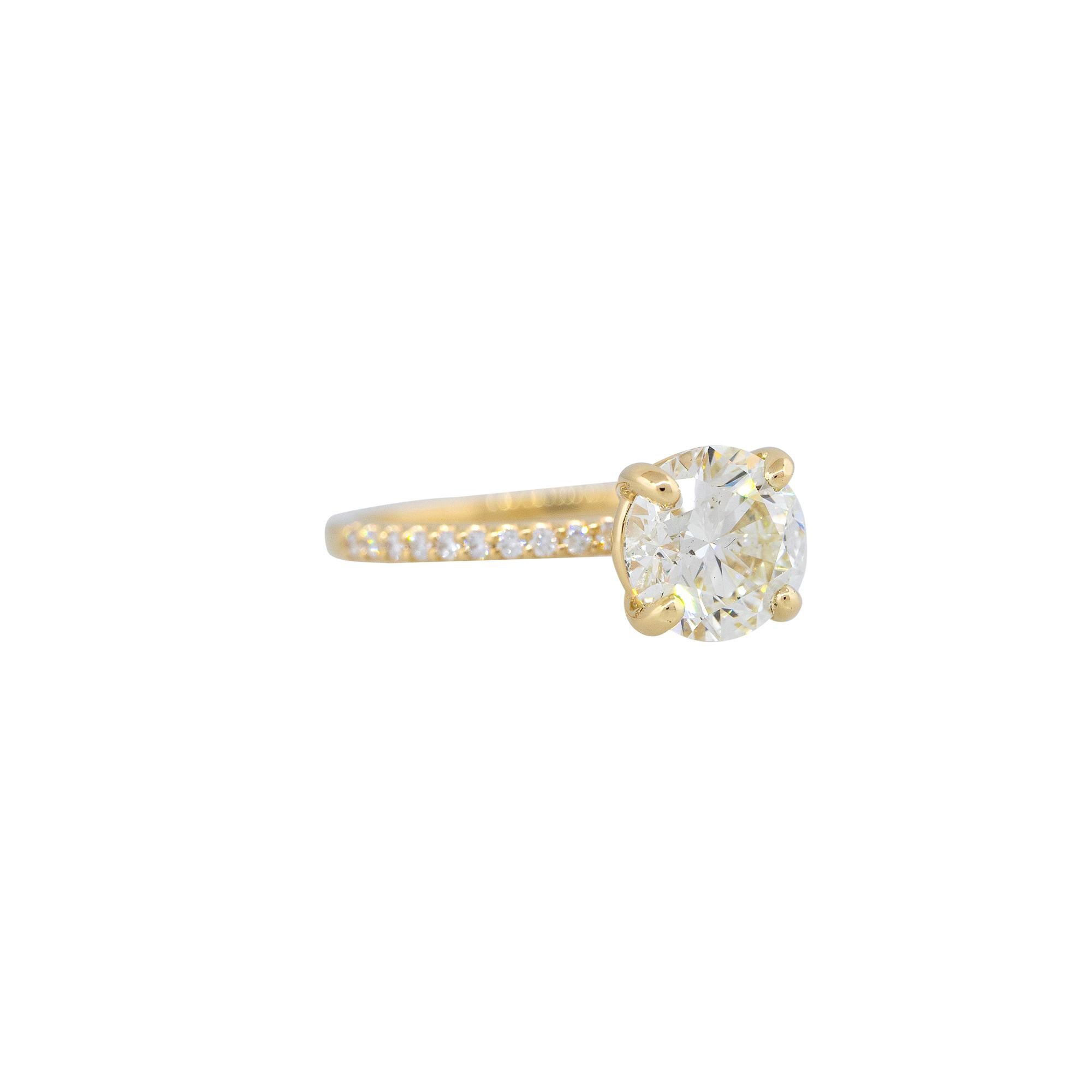 Modern GIA Certified 2.23 Carat Round Brilliant Diamond Engagement Ring  14 Karat For Sale
