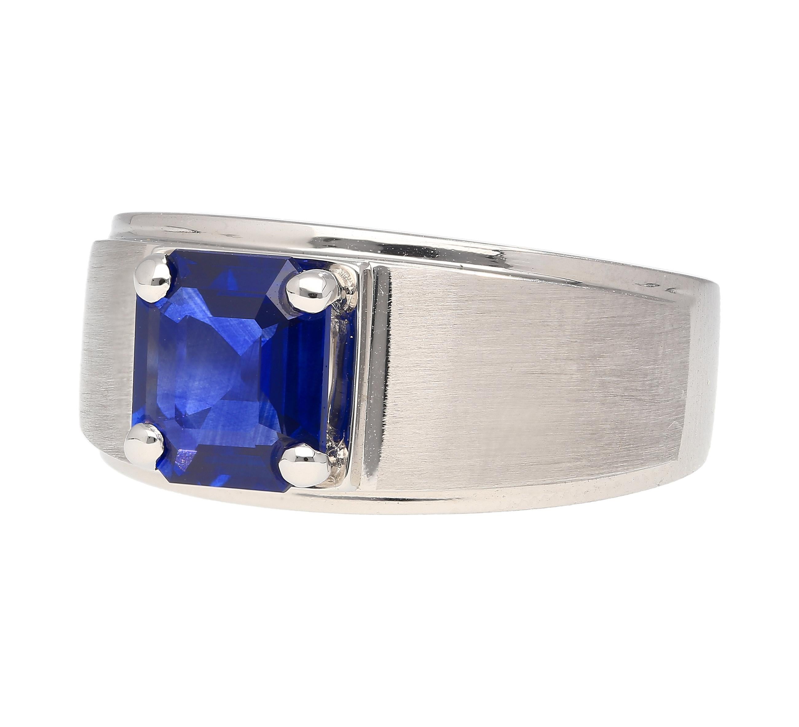 GIA Certified 2.23 Carat Sri Lanka Blue Sapphire Men's Ring For Sale 1
