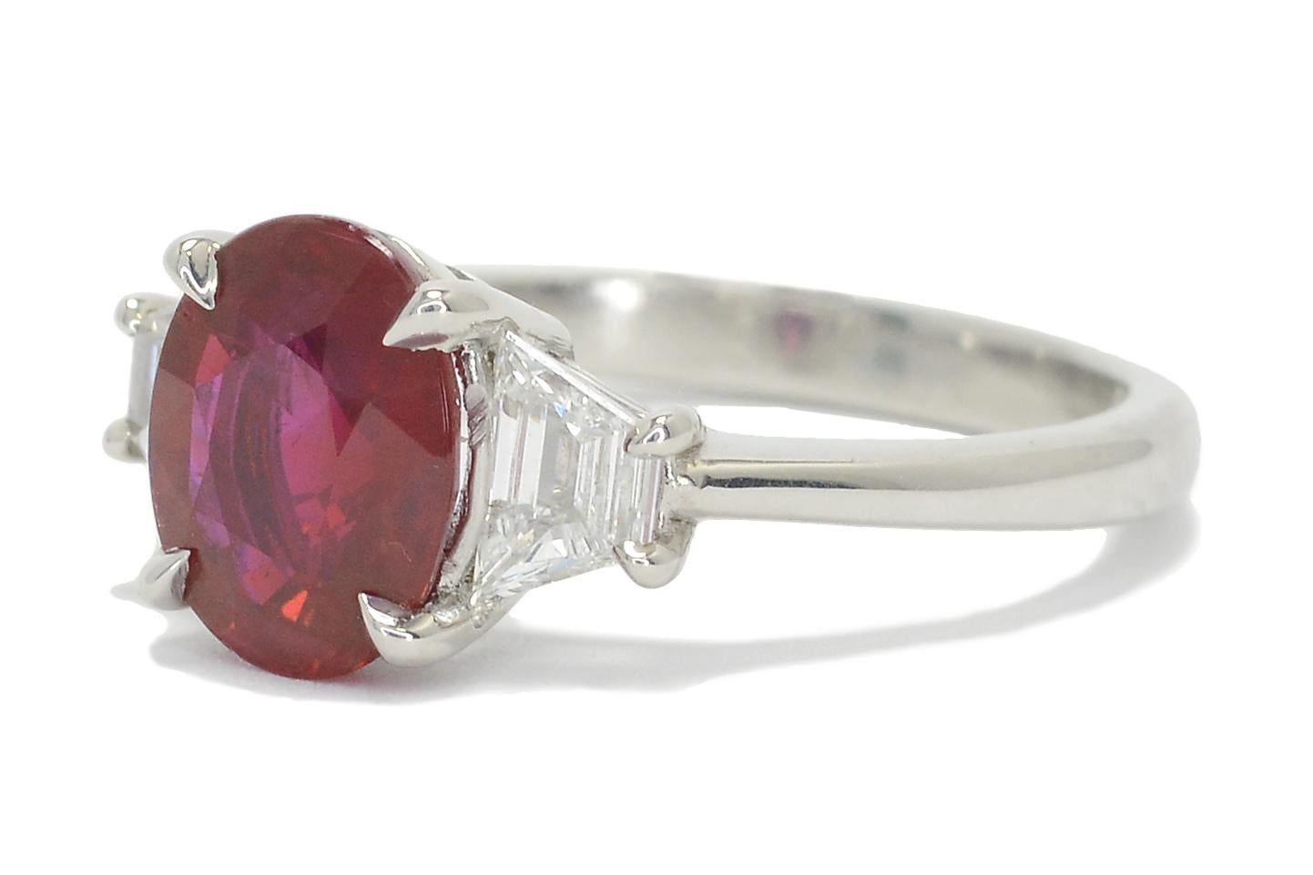 Art Deco GIA Certified 2.25 Carat Burma Ruby Engagement Ring Solitaire Pigeon Blood Red For Sale