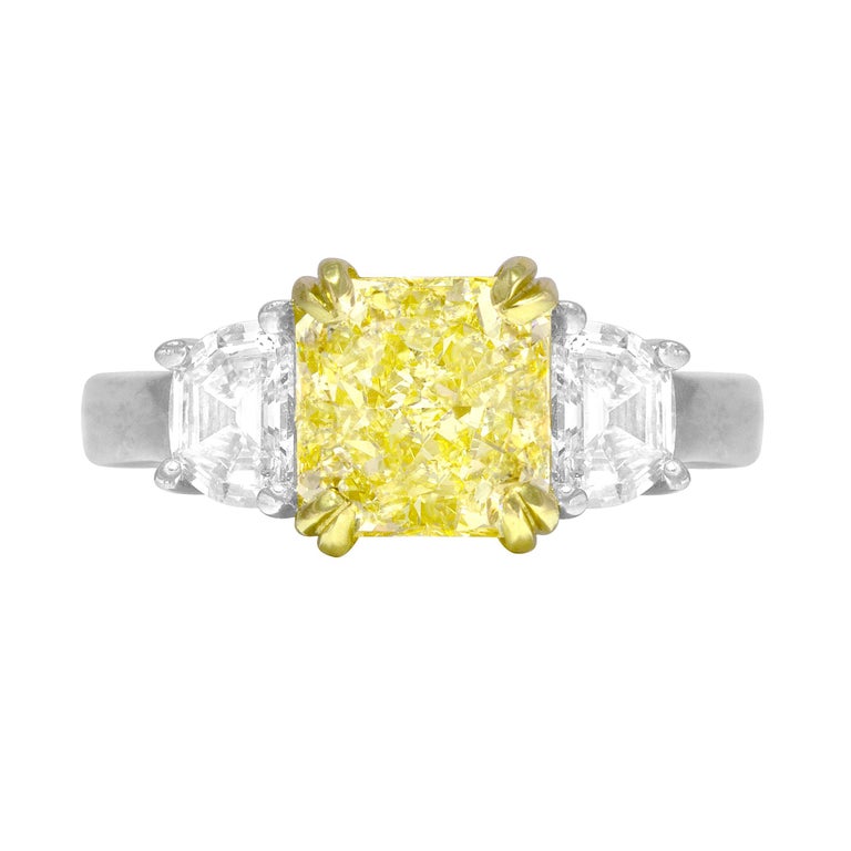 DiamondTown GIA Certified 2.25 Carat Natural Fancy Yellow Diamond Ring