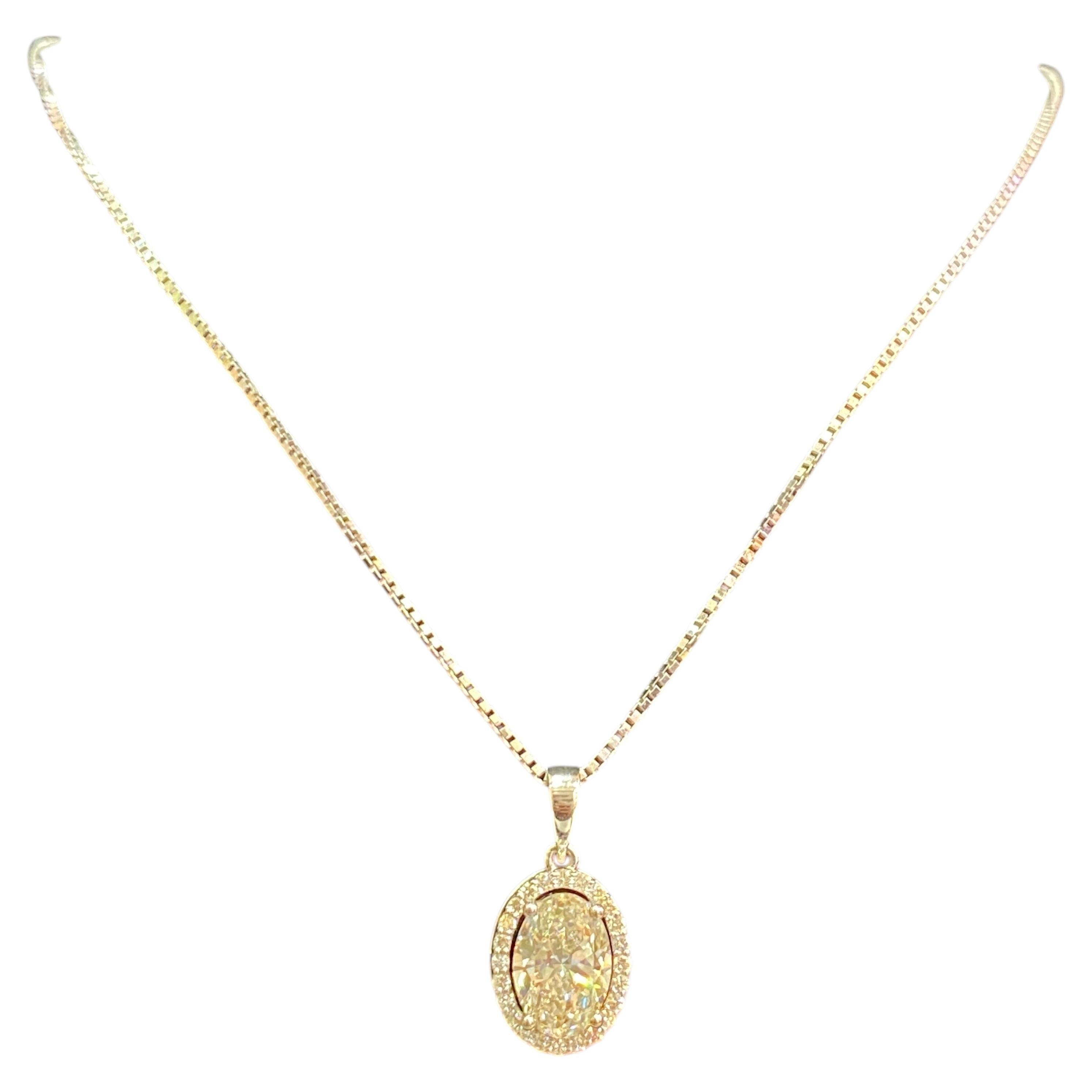 GIA Certified 2.25 Carats D VVS1 Oval Diamonds Halo Necklace in 18K White Gold For Sale