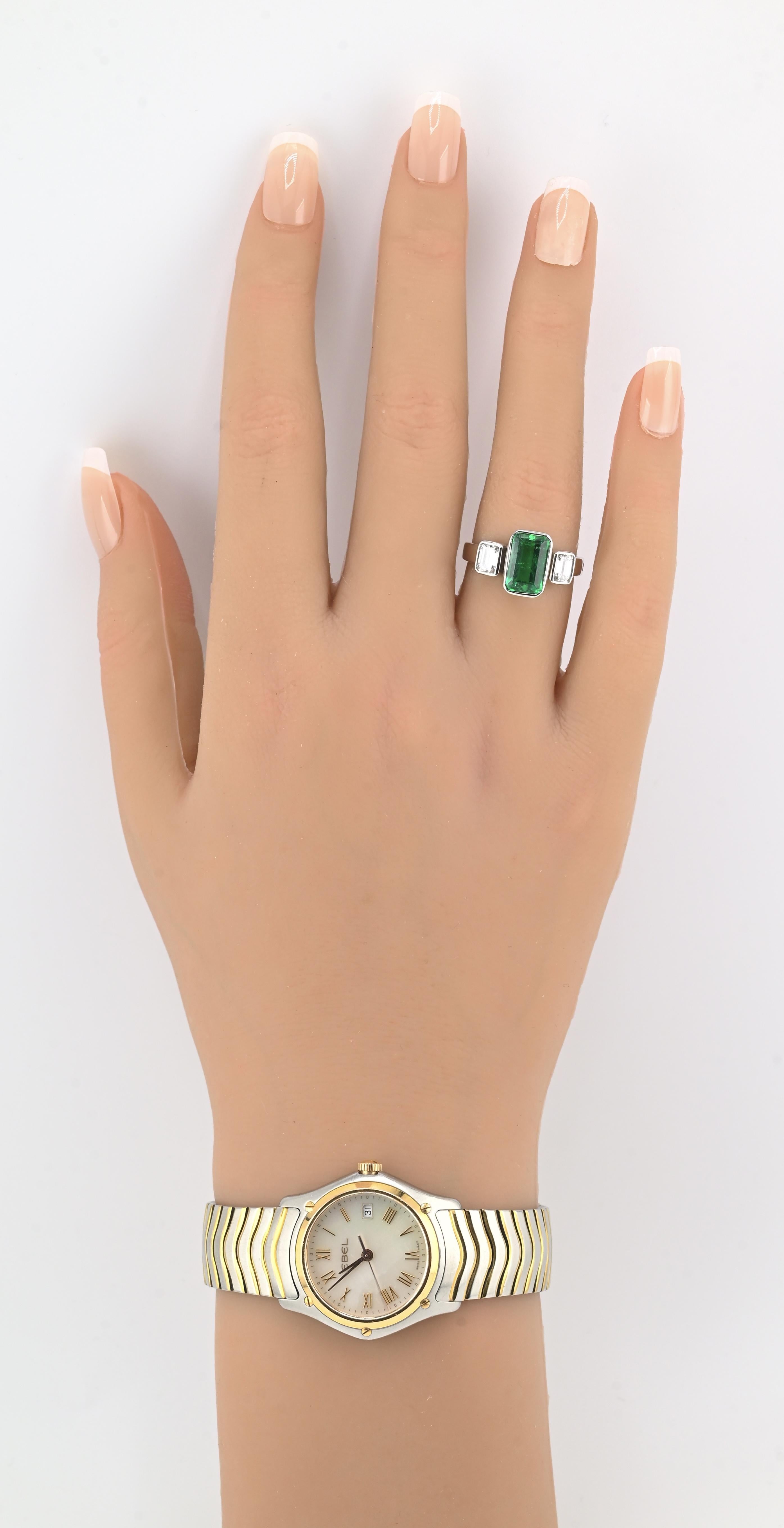 Bague en or blanc 18 carats certifiée GIA de 2,25 carats d'émeraude colombienne sans huile et de diamants en vente 2